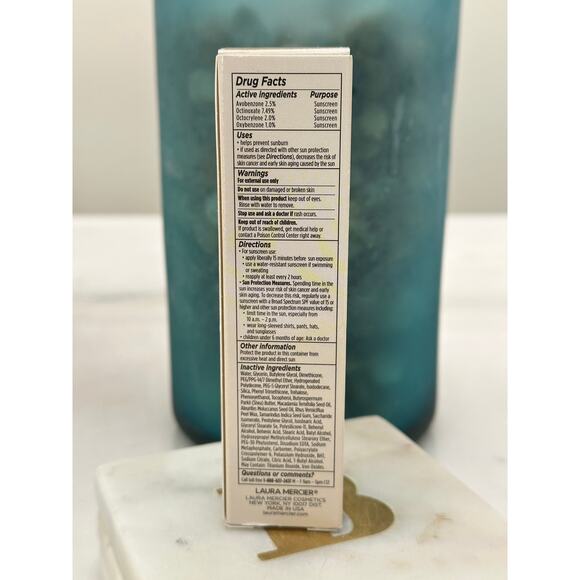 Laura Mercier NIB Tinted Moisturizer Natural Skin Perfector 0.8 fl oz 4W1 Tawny - Picture 5 of 5